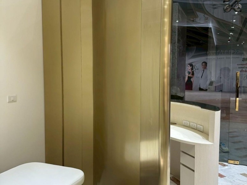 ผลิตชั้นโชว์สแตนเลส สไตล์